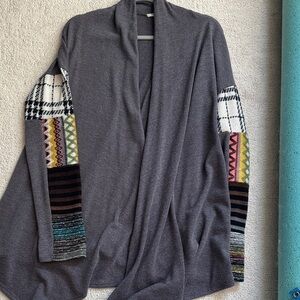 Gray Patterned sleeve cardigan